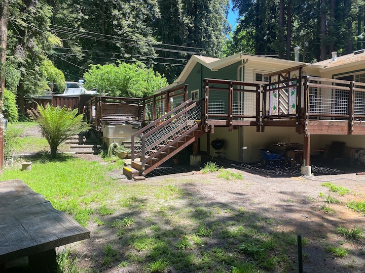 Grandview Retreat Houses for Rent in Felton, California, United