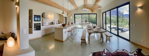 On the heights of Buis, Villa Tamaris