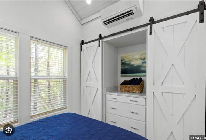 主卧-标准双人床