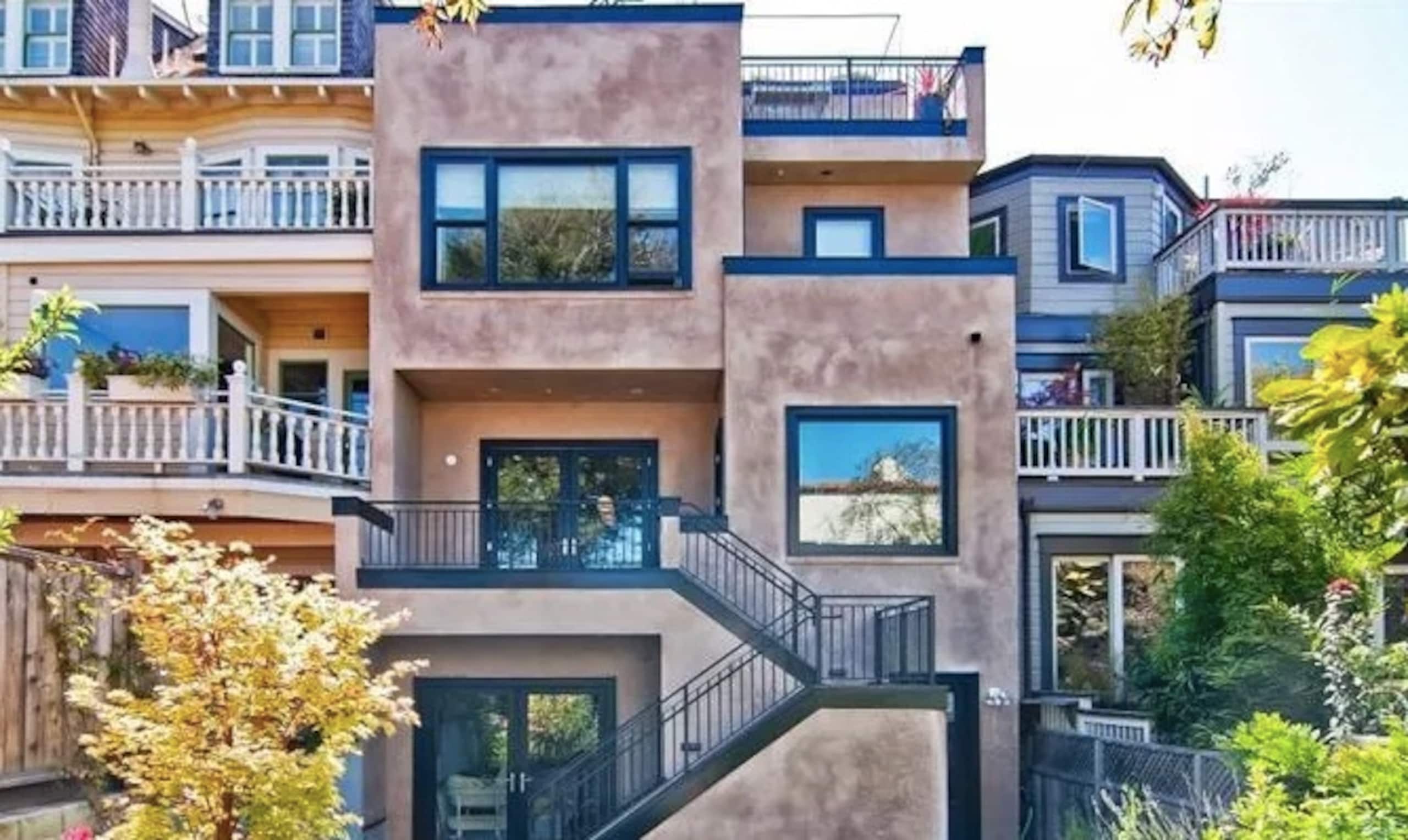 Home in San Francisco · ★5.0 · 5 bedrooms · 5 beds · 4.5 baths - Image 40