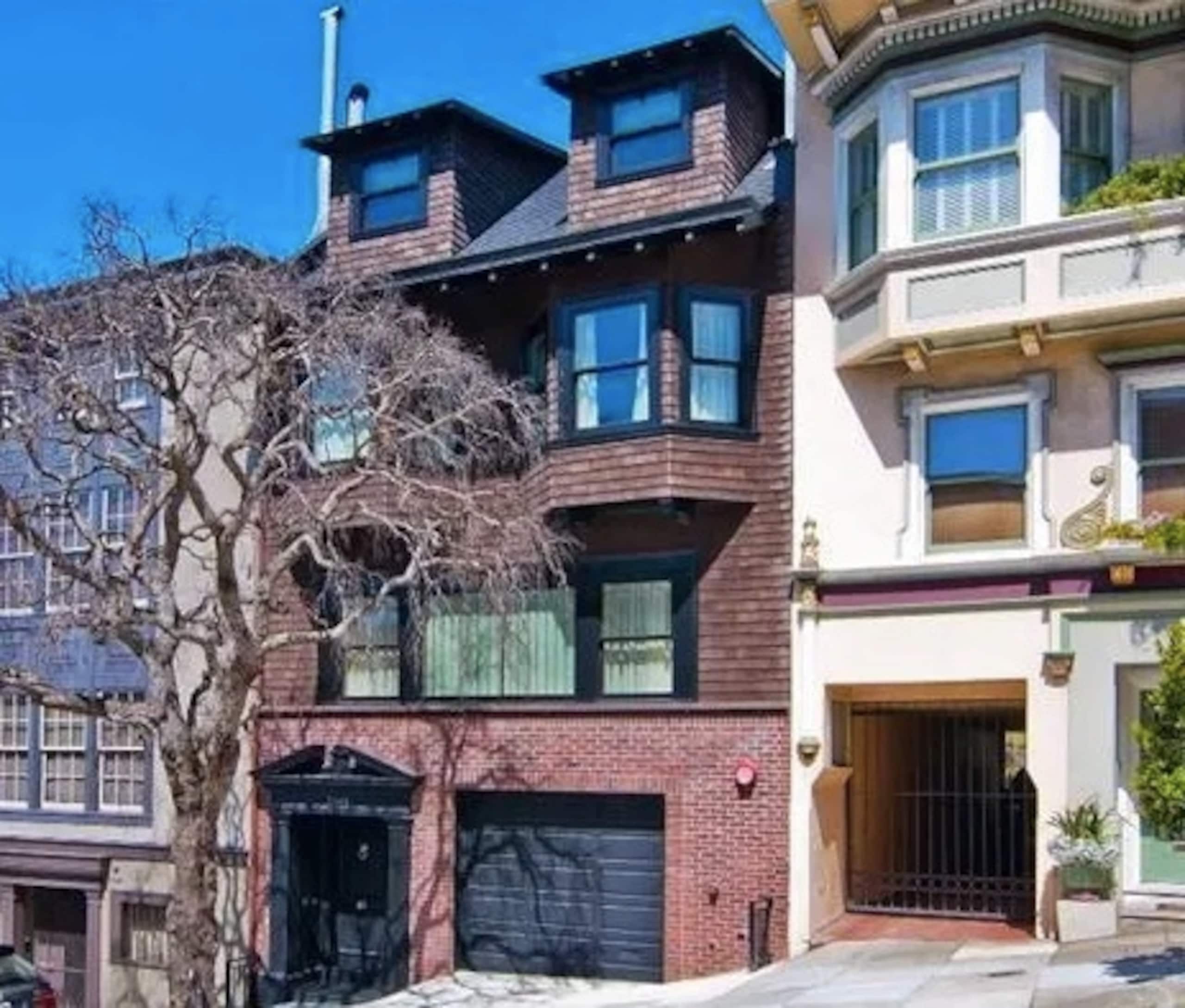 Home in San Francisco · ★5.0 · 5 bedrooms · 5 beds · 4.5 baths - Image 38