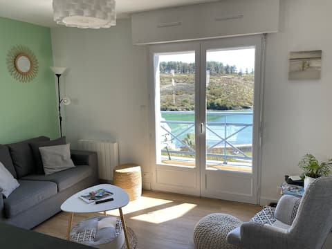 2-bedroom sea view apartment Balcony – private parking