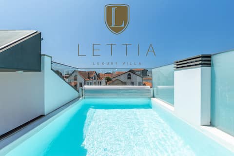 Popular Airbnb listing: Lettia - Luxury Villa - Heated Pool & Jacuzzi in Matosinhos