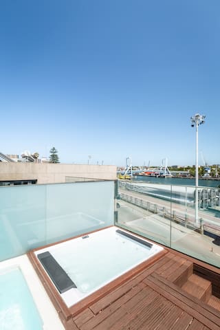 Lettia – Luxury Villa gallery image 4