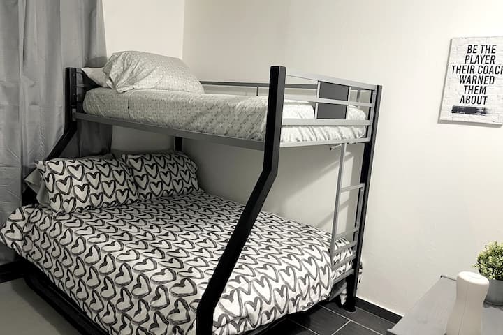 საძინებელი 3