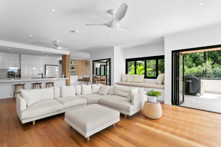 A r é s l Luxe Oceanfront Residence gallery image 3