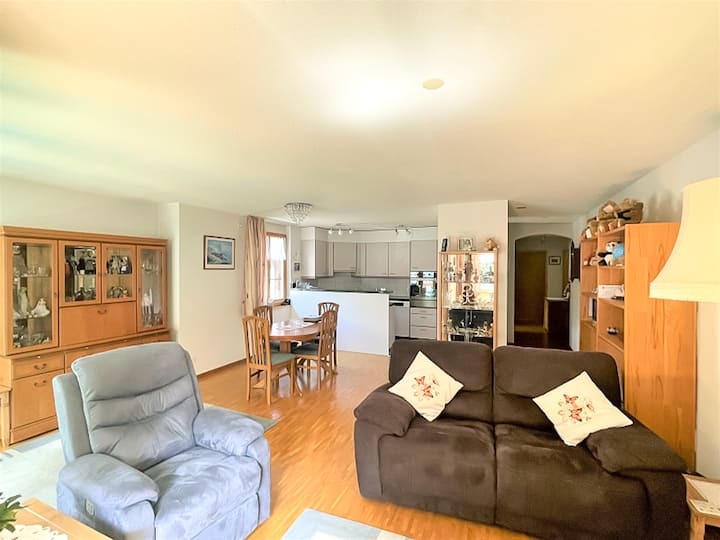 Alpenglück Apartment - Aare Jungfrau AG