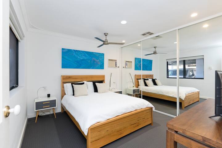 Seaside Serenity Sorrento Pet Friendly gallery image 5