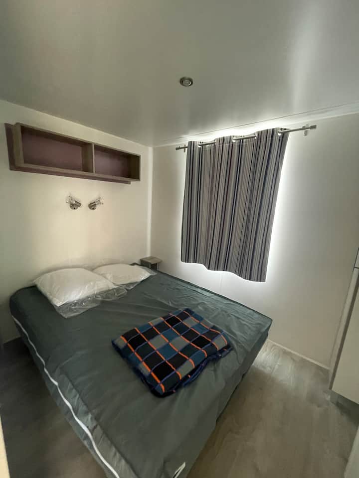 Dhomë me krevat dopio 