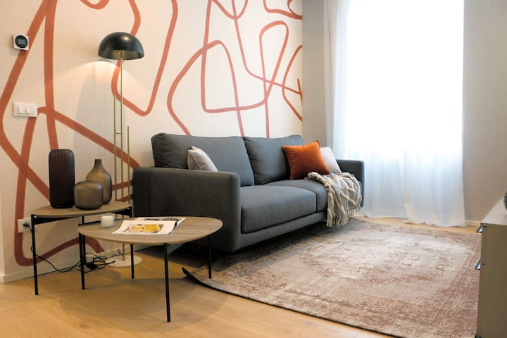 AR Boutique Apartment Station