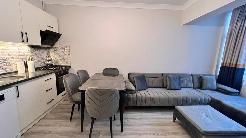 Şişli’de müstakil lüks dubleks bahçeli 4+2 Villa gallery image 3