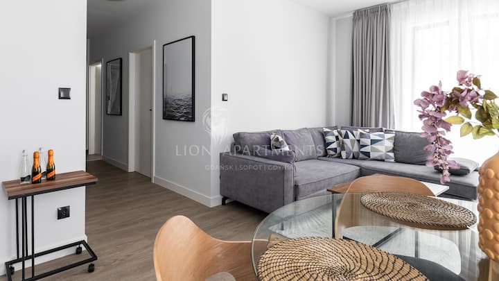 3 Cozy Apartments | For 14 People | Center - Gdańsk