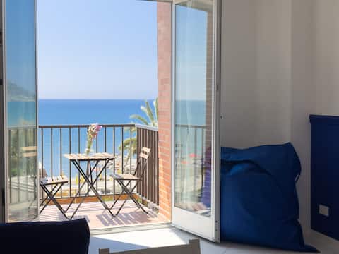 Top performing Airbnb: Blue Wave House | Beachfront, balconies overlooking the gulf in Andora