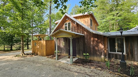 Chef's Cellar & Portside + Fishing & Trails