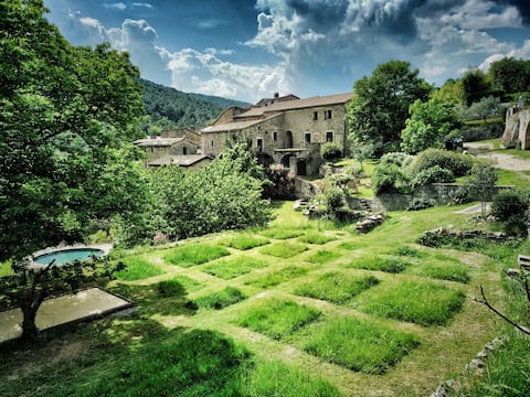 Hortense, barn 2/4 people at "ÔRacines du Calme"
