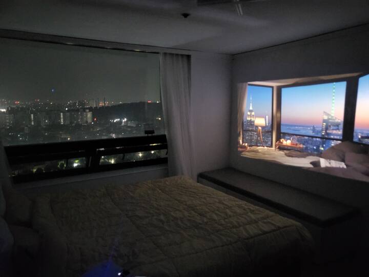 Cozy Large King Bed Beam Projector (Netflix) Daecheong Station/Samsung Hospital/Suseo SiRT/Daechi Station/Lotte Tower