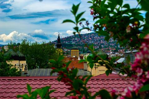 A cozy house in the heart of the old town.