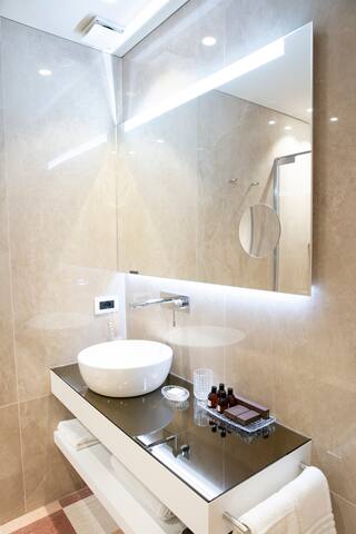 Ametista gallery image 5