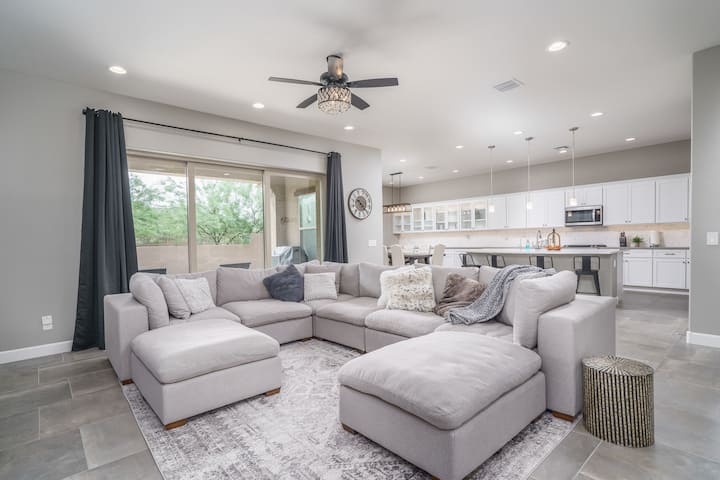 Desert Foothill Dream -Sleeps 6 - Goodyear, AZ