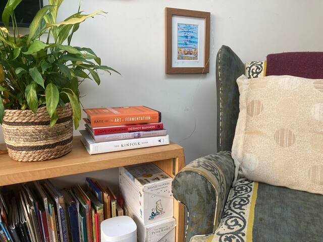 Tranquil relaxed Dublin 4 house gallery image 3