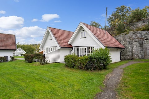 Cottage close to sea, harbour and beach