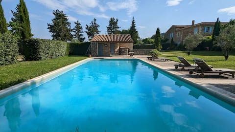 Au coeur d'un mas provençal