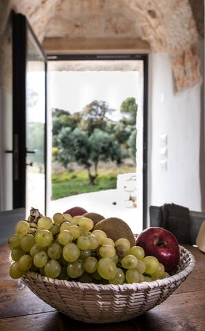 Mille e un Trullo with private infinity pool gallery image 5