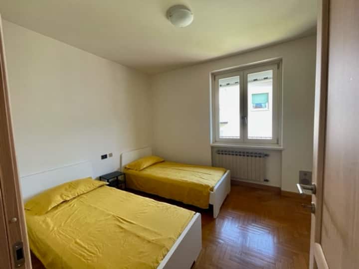 საძინებელი 1