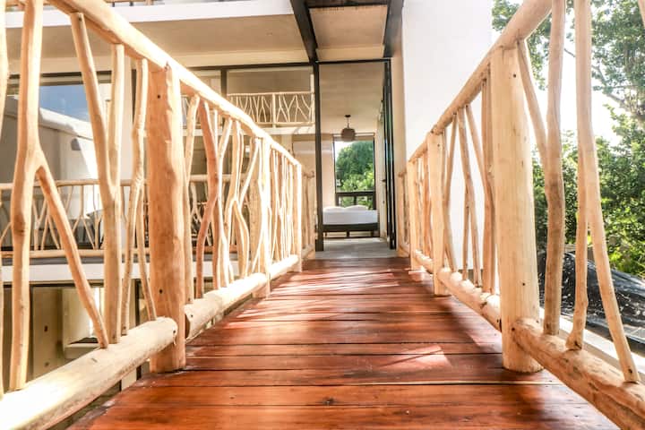 Villa Emilia Centro W/ Pool - 10br, 10 Bath - Tulum