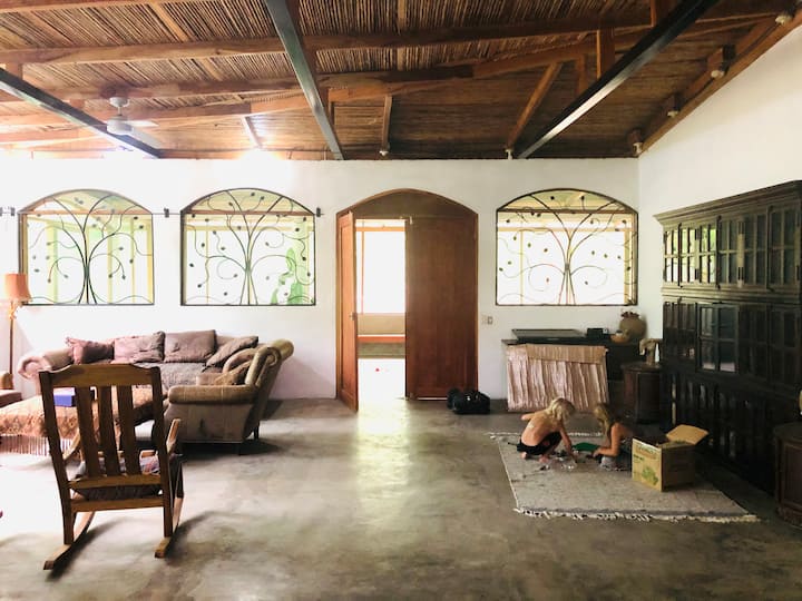 Spacious Haven -  Well Appointed Home - Houses for Rent in Sinitope, Rivas, Nicaragua