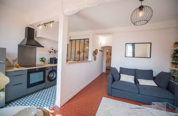 S.A.S Marchand De Bien managed Airbnb listing 2
