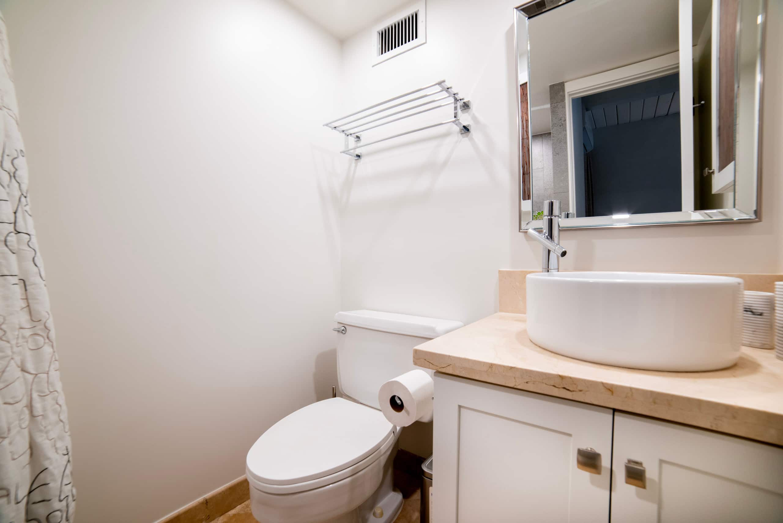 Condo in Kihei · ★4.97 · 2 bedrooms · 4 beds · 2 private baths - Image 15