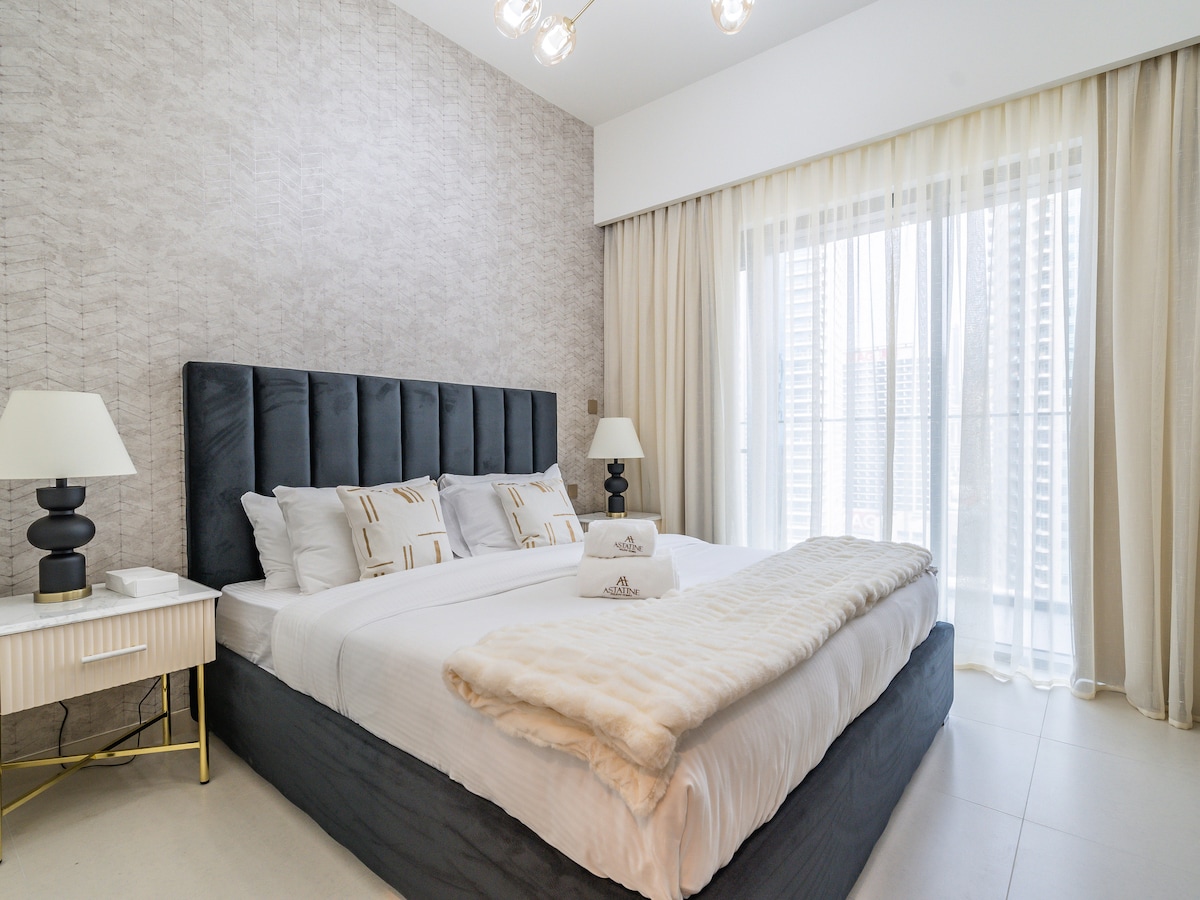 1 Bedroom Furnished Apartment | Burj Royale 2