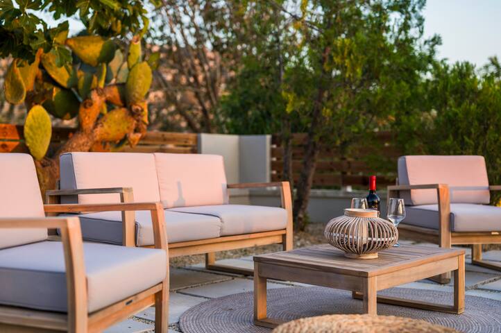 Natura Hill Villa IV Sea View gallery image 5