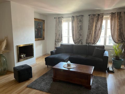 Pont de l'Arche apartment