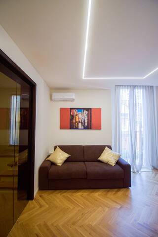 SiBilla Suite Apartment -Piella gallery image 3