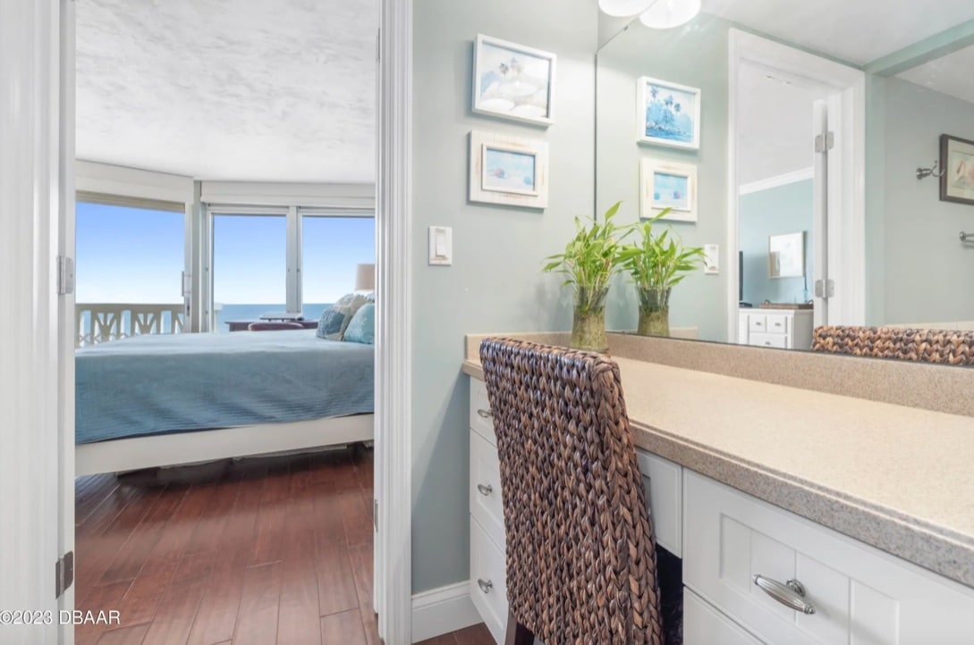 Luxury, Direct Oceanfront Condo