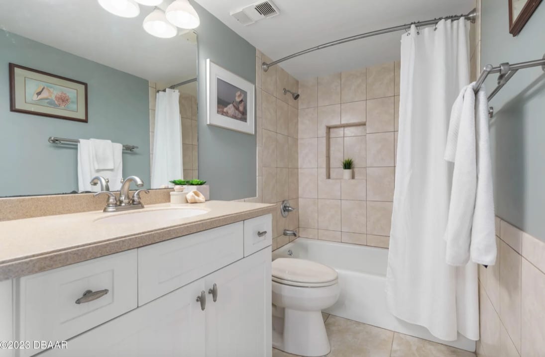 Luxury, Direct Oceanfront Condo