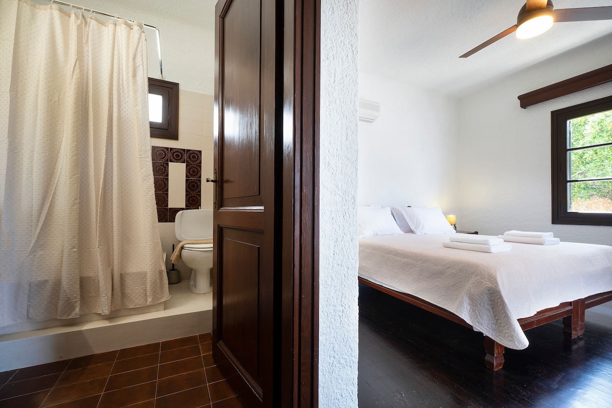 საძინებელი 1