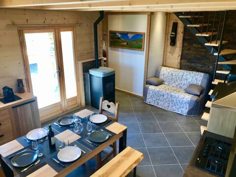 Popular Airbnb listing: Chalet d'alpage in Saint François Longchamp