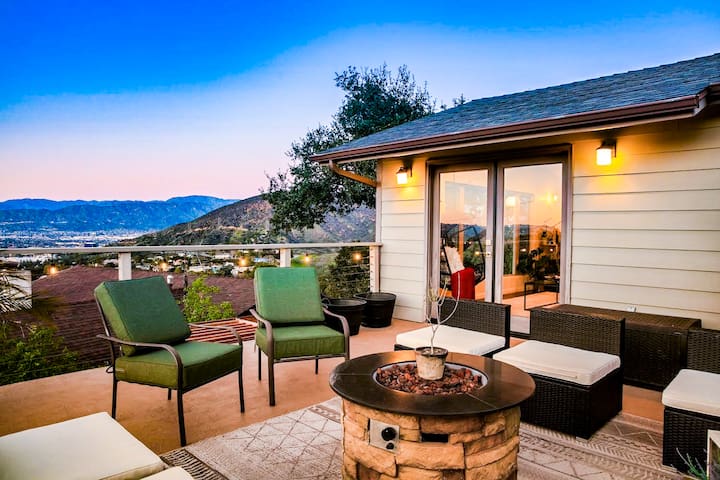 Hollywood Sign View | Outdoor Gym | Universal