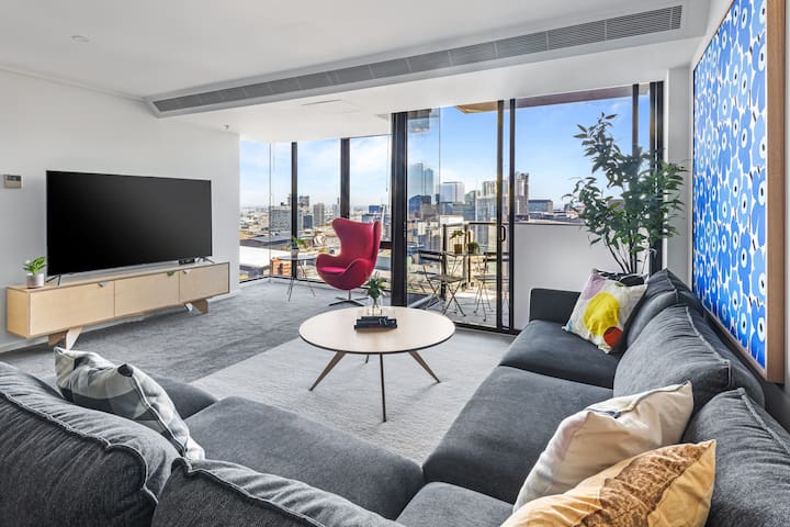 Ayo- 2 Apartments Same floor