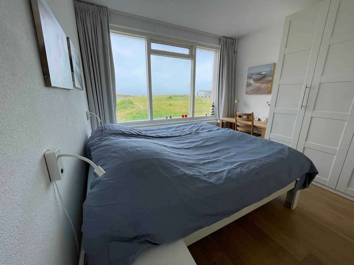 ห้องนอนใหญ่