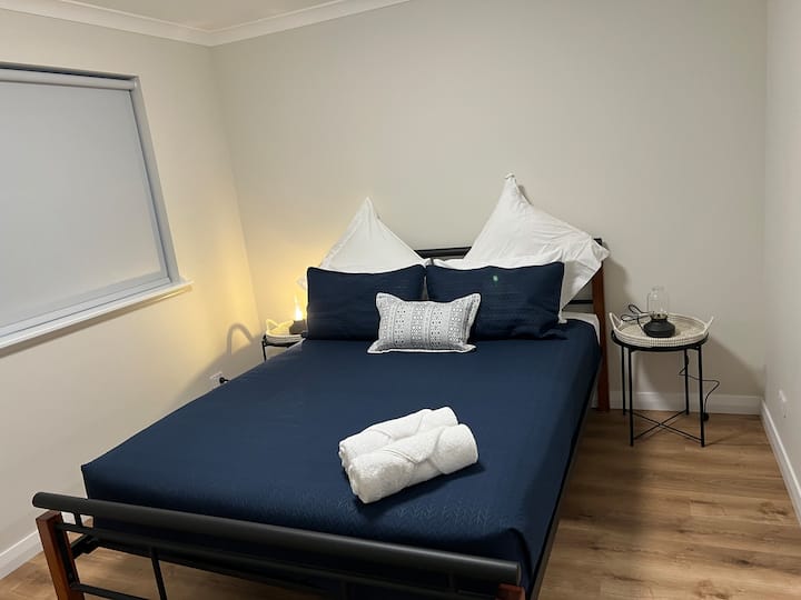 غرفة النوم 1