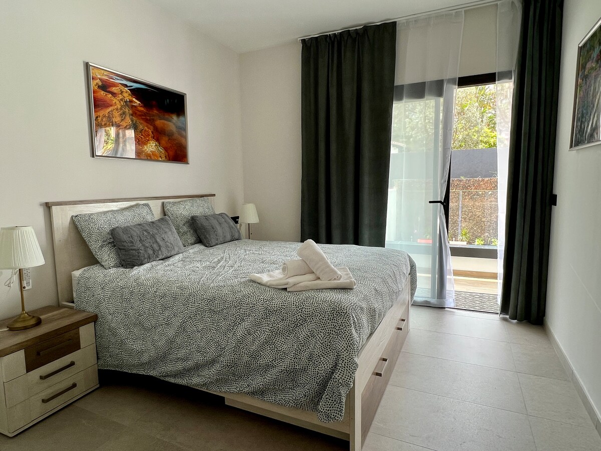 Მთავარი საძინებელი.

მე-4 ოსტატი.