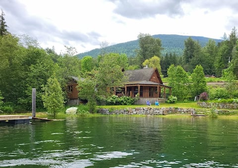 Beautiful Newer Waterfront Home