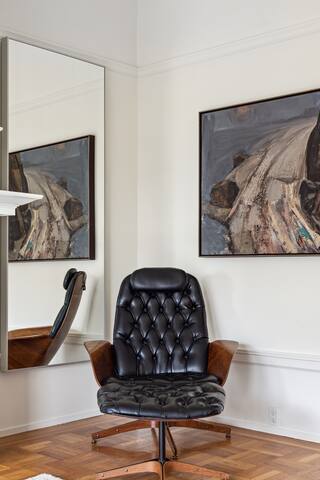 Quiet Edwardian home in Presidio Heights gallery image 5