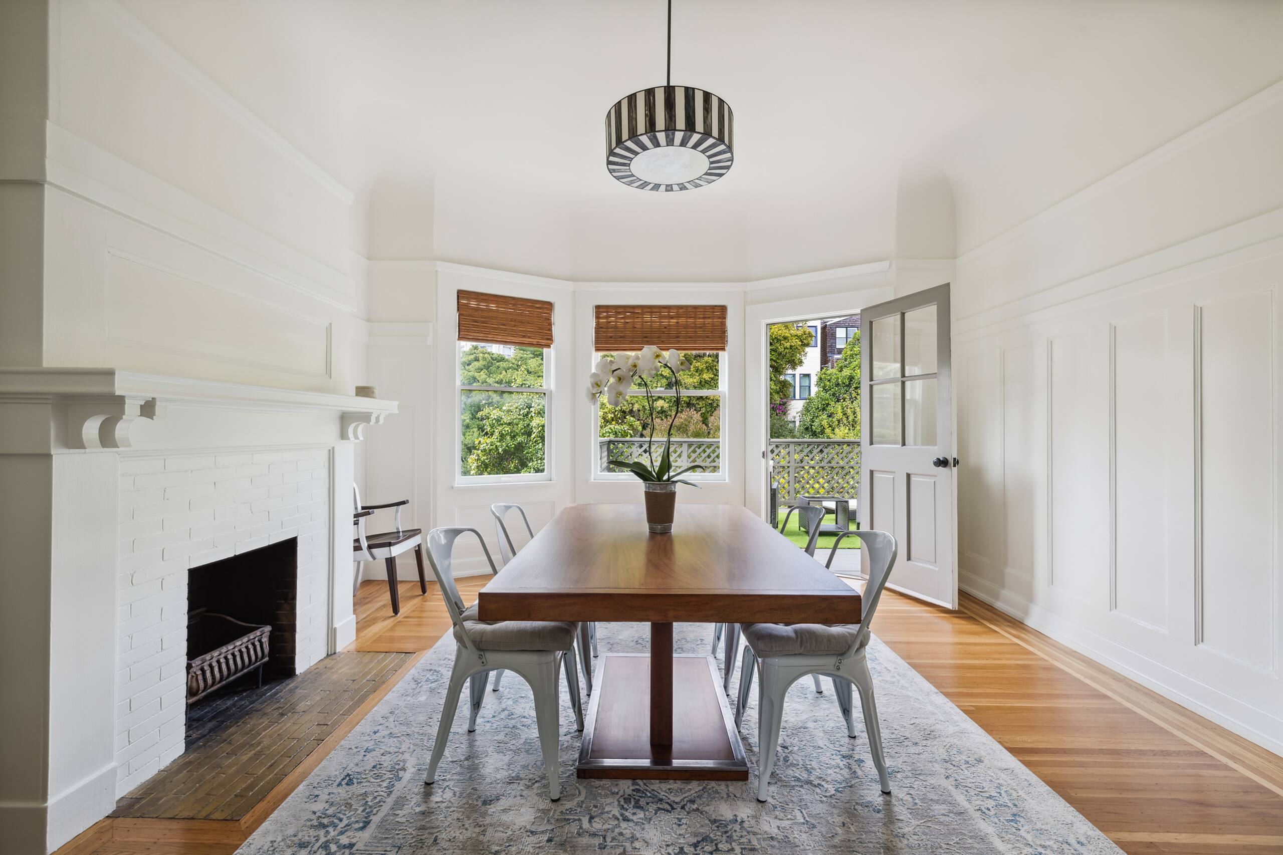 Home in San Francisco · ★4.98 · 3 bedrooms · 3 beds · 1 bath - Image 9