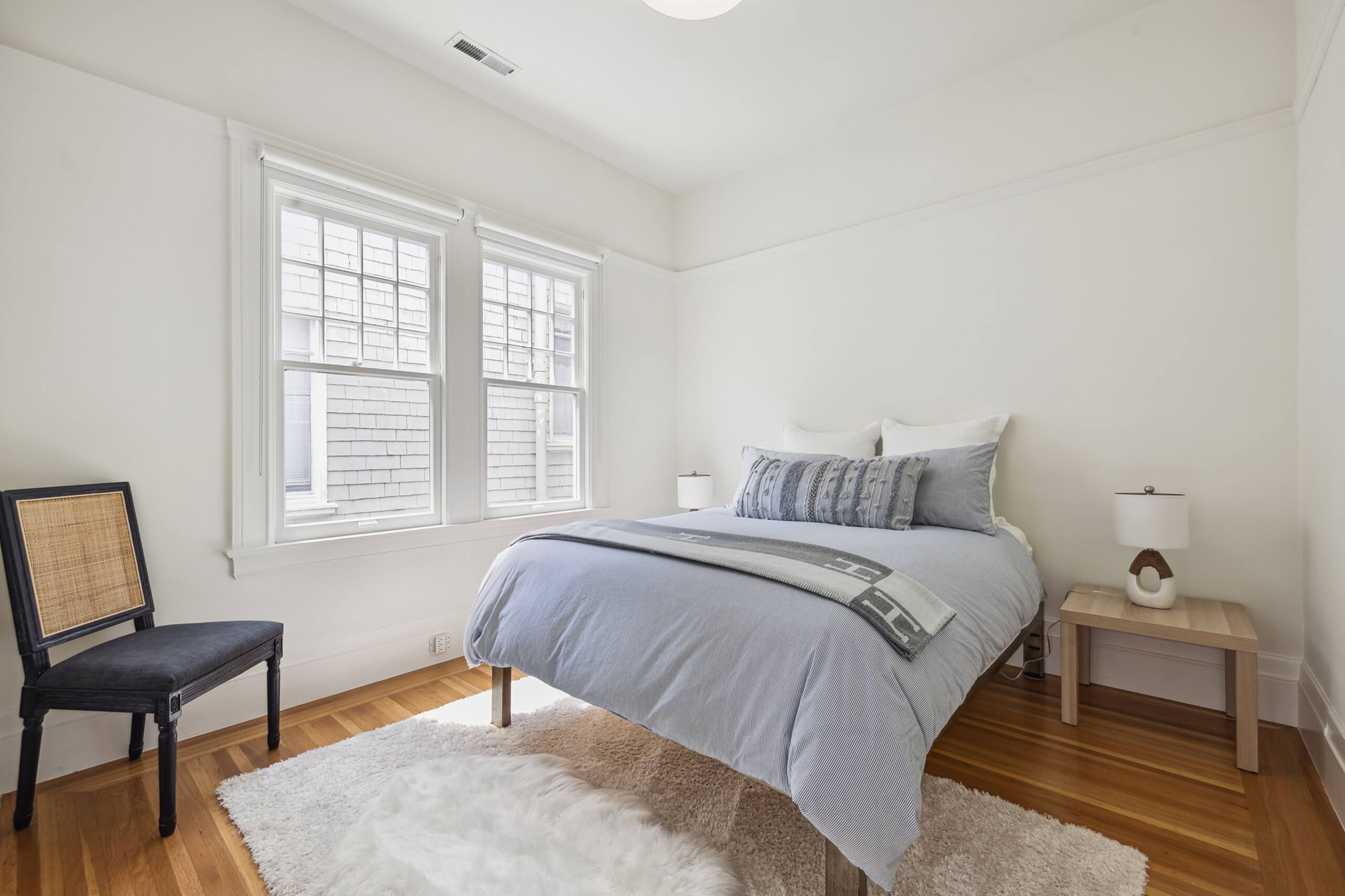 Home in San Francisco · ★4.98 · 3 bedrooms · 3 beds · 1 bath - Image 16