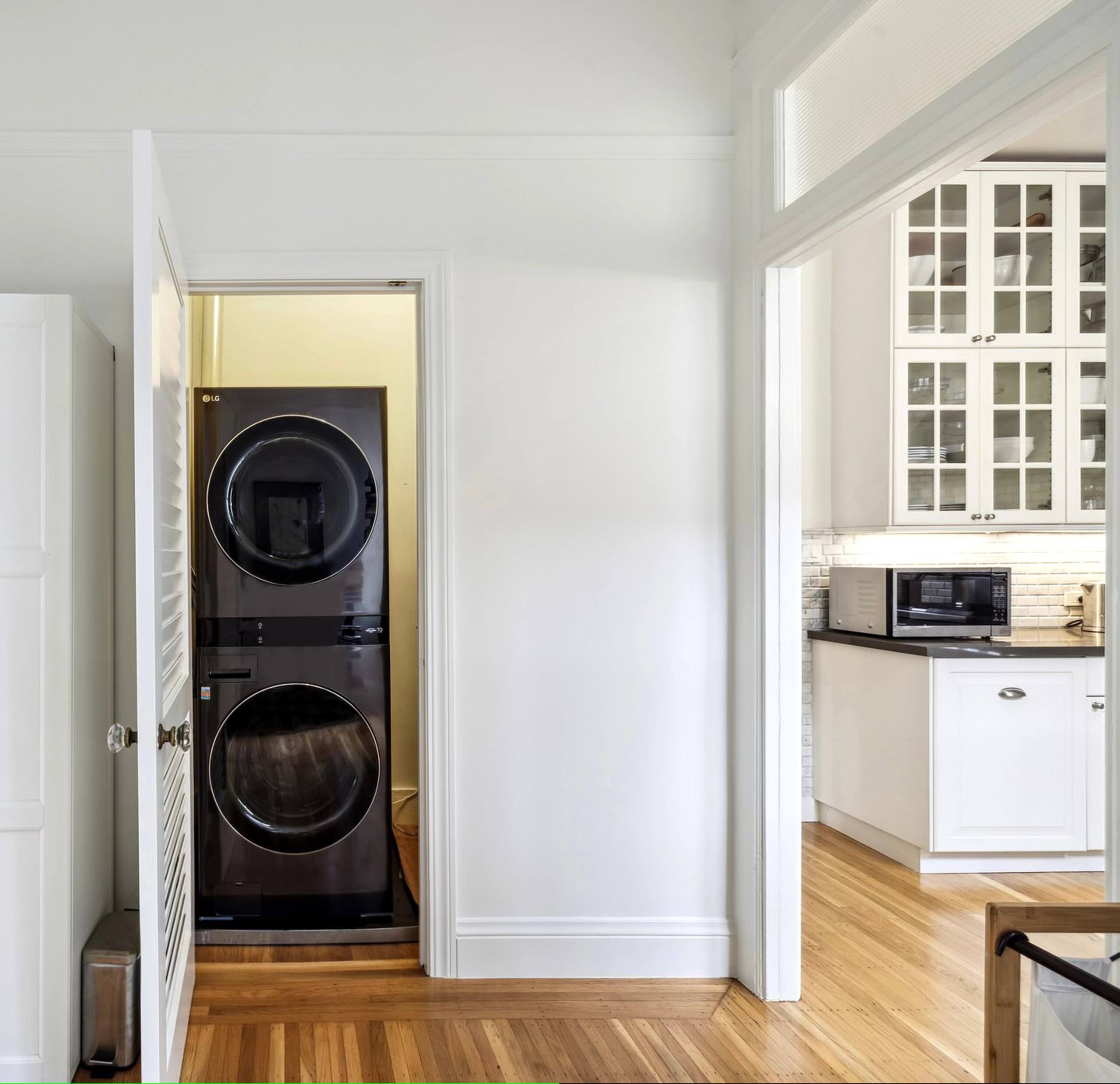 Home in San Francisco · ★4.98 · 3 bedrooms · 3 beds · 1 bath - Image 25